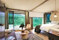 Four Girls Mountain Lanxi Wild Luxury Hotel (Changpinggou Scenic Area Branch)