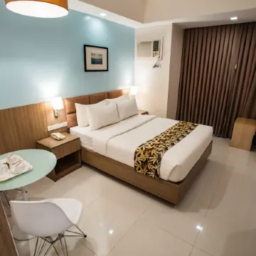 Zerenity Hotel & Suites