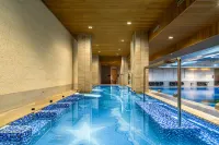 Winner Ambassador Hotel - Pools