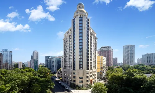 Wanda Yi Wuhan