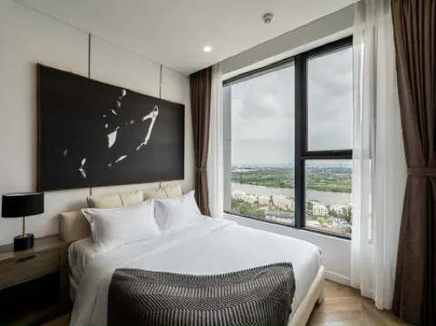 The LUMIÈRE Riverside -ANGIA Hospitality Отели рядом с достопримечательностью «Phap Viện Minh Dang Quang»