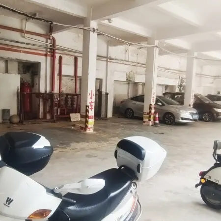 Yihe Hotel