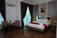 906 Premier Hotel Hotels in Batu Berendam