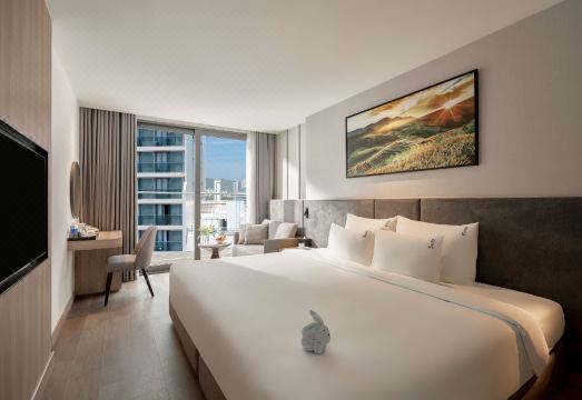 5. 아다마스 부티크..