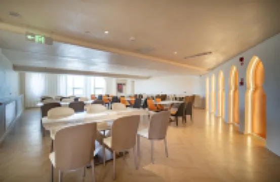 Buerjin Grand Xinjiang Hotel
