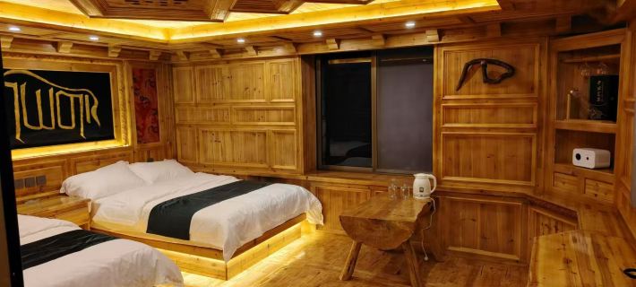 Suiyun Zizai Homestay Hoteles en Danba