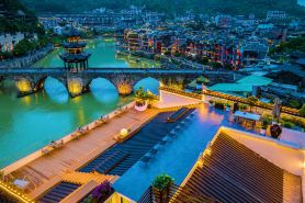 Gui Lai Xi Qi  Riverside Boutique Hotel (Zhenyuan Ancient Town)