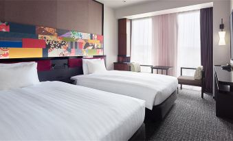 5. 미츠이 가든 호..