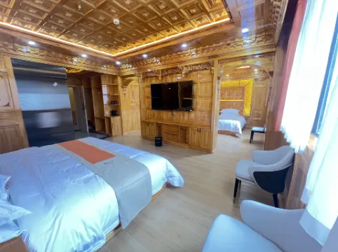 Ngawa County Dangaer Homestay