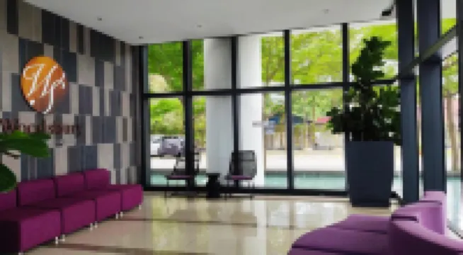 ROMANCE FULL HOUSE THREE PREMIER SUITE