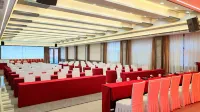 Xinglong Hot Spring Mansion Hotels in Pucheng