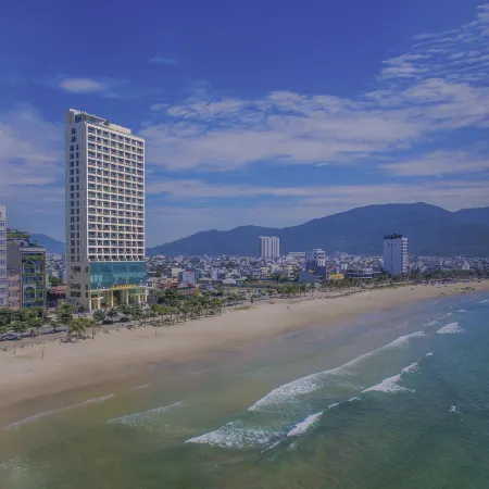 Le Sands Oceanfront Danang Hotel