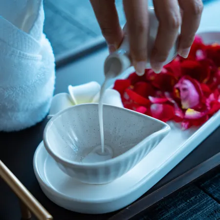Fragrance Hotel