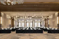 DoubleTree by Hilton Kaifeng - Business