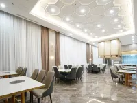 Vienna International Hotel (Cangzhou Suning Super Bowl) Hotels in Suning