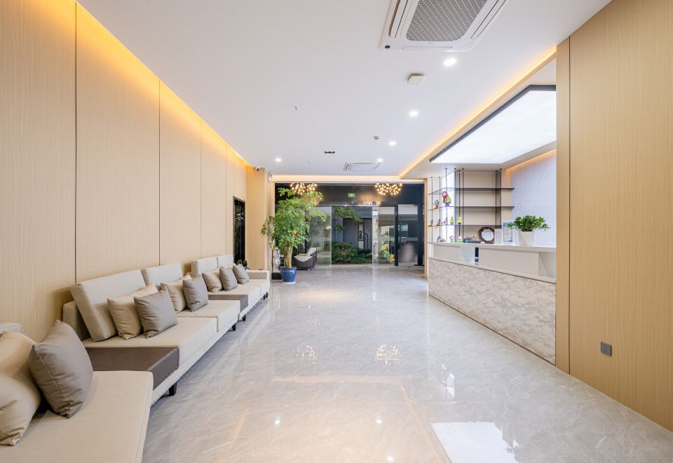 클라우드 픽업 호텔 (캉신 하이웨이 지하철역 지점) 썸네일