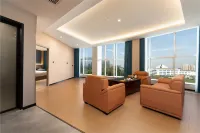 H Hotel (Yiyang Hunan City College)