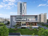 TILL BRIGHT Hotel (Zhongshan Fuyi Cheng Zhongshan Station) Hotel in zona Parco Zimaling