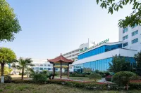 WYNDHAM GARDEN QIANJIANG DOWNTOWN Các khách sạn ở Kiềm Giang