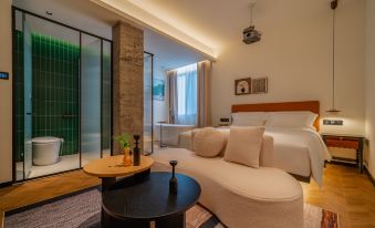 Quzhou Waiting for You Art Hotel (Shuitingmen Confucius Temple)