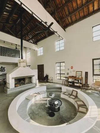 Useless Homestay Отели рядом с достопримечательностью «Jiangling Scenic Area»