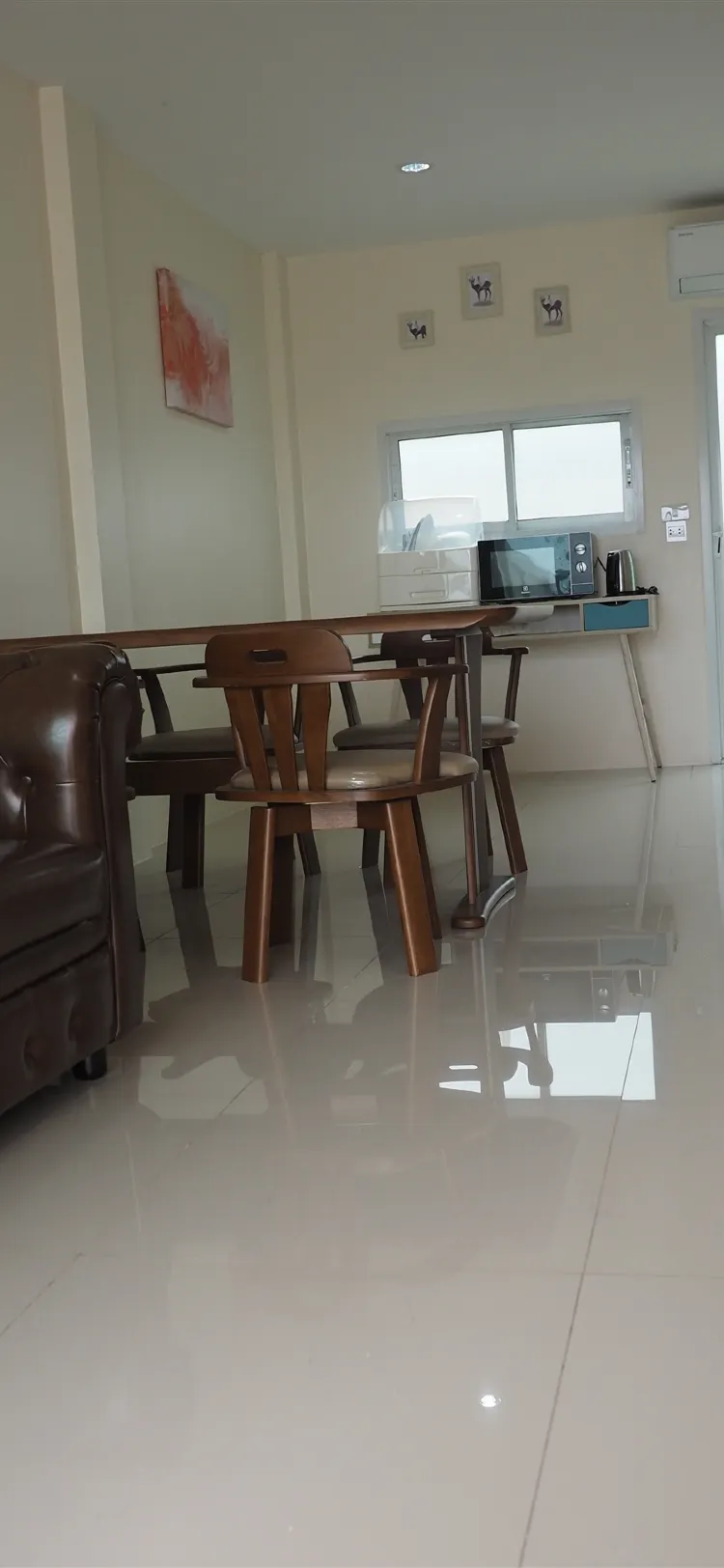 บ้านพัก 4 ห้องนอน TH6, TH8-10
