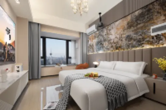 Blue S Hotel (Chengdu Chunxi Road Hongxing Bridge Metro Station Branch)