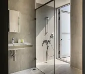 Living In Light　　　　　　 - balcony