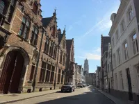 Brouwerij De Sleutels Hotels near Bloedput