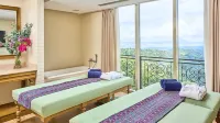 Twin Lakes Hotel near Tagaytay - spa