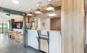 B&B Hotel Lyon Aéroport Saint-Quentin-Fallavier