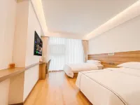 Yujian Zhixuan Hotel (Dujiangyan High-Speed Rail Station Sunac Park) Hotels in Dujiangyan High-Speed Rail Station