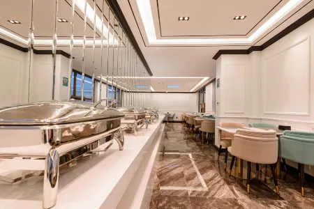 Xana Hotelle Hotel (Yinchuan High-Speed Railway Station Huaiyuan Night Market) Отели рядом с достопримечательностью «China University of Mining and Technology Yinchuan College»