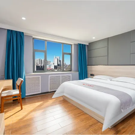 Shell Hotel (Ordos Dongsheng Wanda Plaza)