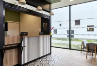 B&B HOTEL Cergy Saint-Christophe Hôtels à : Cergy