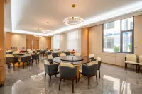 Xinyang Rezen Retreat Hotel (Nanwan Lake)