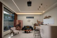 "Ru Yuan Xiao Zhu" B&B in Yunhe Terrace.