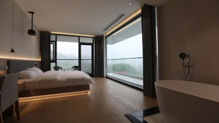 CloudHaven · Family Vacation Stay (Xialin Jiutian Silver Falls Scenic Area Branch)