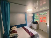 Xuankong Shanshui Residence (Luyashan Scenic Area)