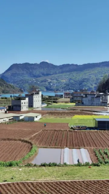 Lake Leipoma Meiji Hotel