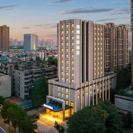 Yaman Garden Hotel (Wuhan Vanke Future Center VFC International Expo Center Branch)