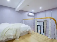 Such as Yuanmo Crystal Hotel Apartment (New International Expo Center Yanggao South Road Store) Hotels near Beicaizhen Central Elementary School
