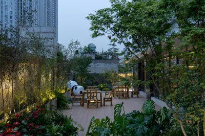 Ruixi Hotel (Chengdu Sichuan University Wangjiang Campus) Hotels in South Railway Station/Tianfu Cade mall