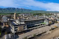 Rezen Hotel Hotels near Nalati Raspberry Town