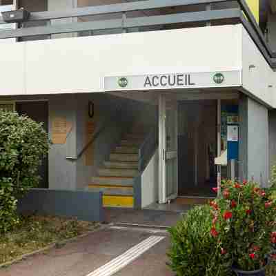 B&B Hotel Corbeil-Essonnes Hotel Exterior
