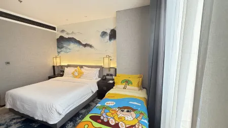 Rezen Dong Hotel (Tianjin Station Haiguangsi Subway Station) Отели рядом с достопримечательностью «Constellation Viewing Platform»