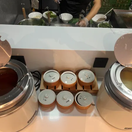 Aifeel Hotel (Baoding Laishui)
