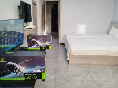 Qianjiang Hongda E-sports Hotel Hotels near Cao Yu Park