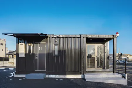 Hotel R9 the Yard Ashikagaekinishi Отели рядом с достопримечательностью «Shimonokuni Isshayawatamiya Kadotainari Shrine»