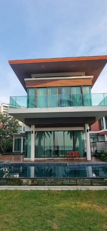 วิลล่าสระว่ายน้ำวิวทะเล A12